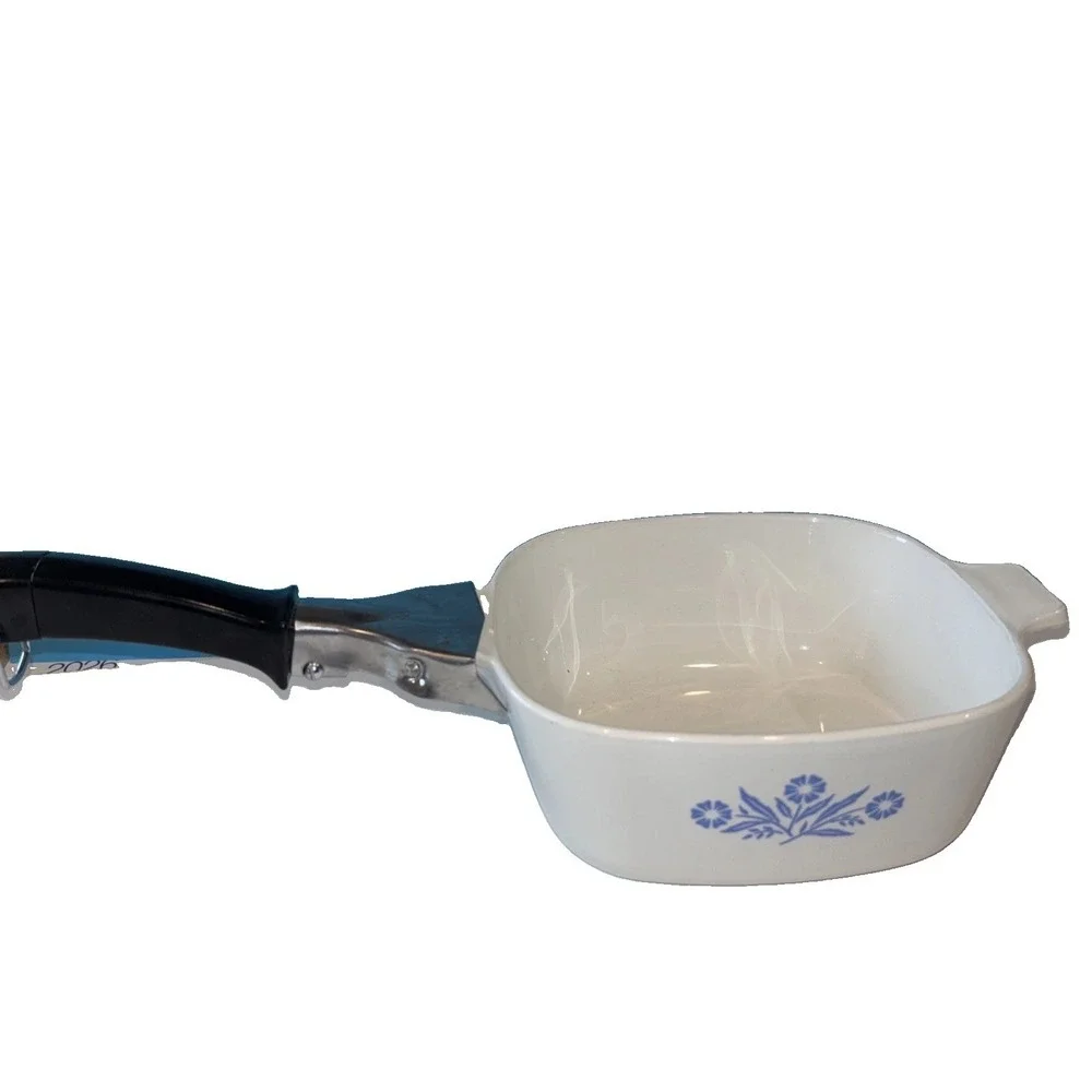 Corning Ware Vintage  Casserole 1 1/2 Quart With Removable Handle